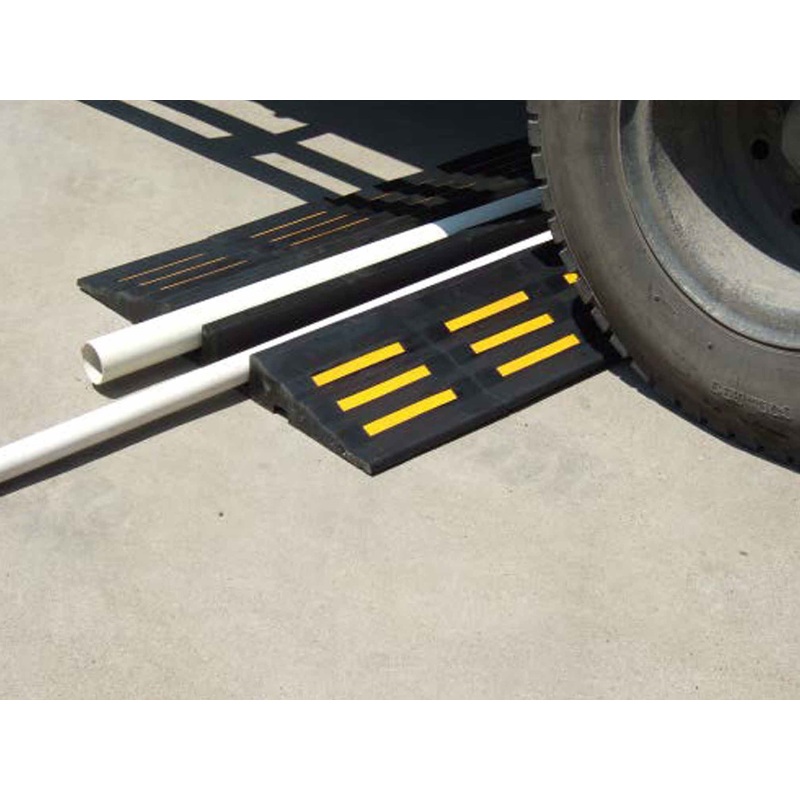 Cable Ramps for Driveways: Reliable Protection for Cables and Traffic Routes - DH-CPO - Cable Protection - Safety when Passing