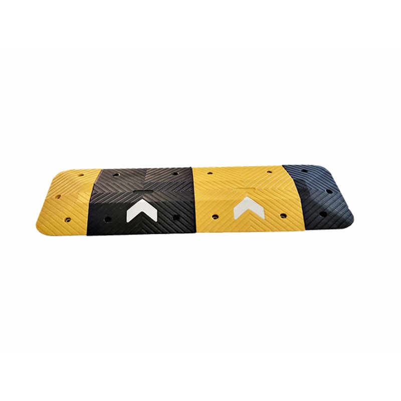 DH-SP model - Road retarders in black rubber and yellow reflective stripes