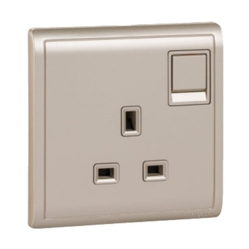 13A 250V 1 Gang Switched Socket, Wine Gold